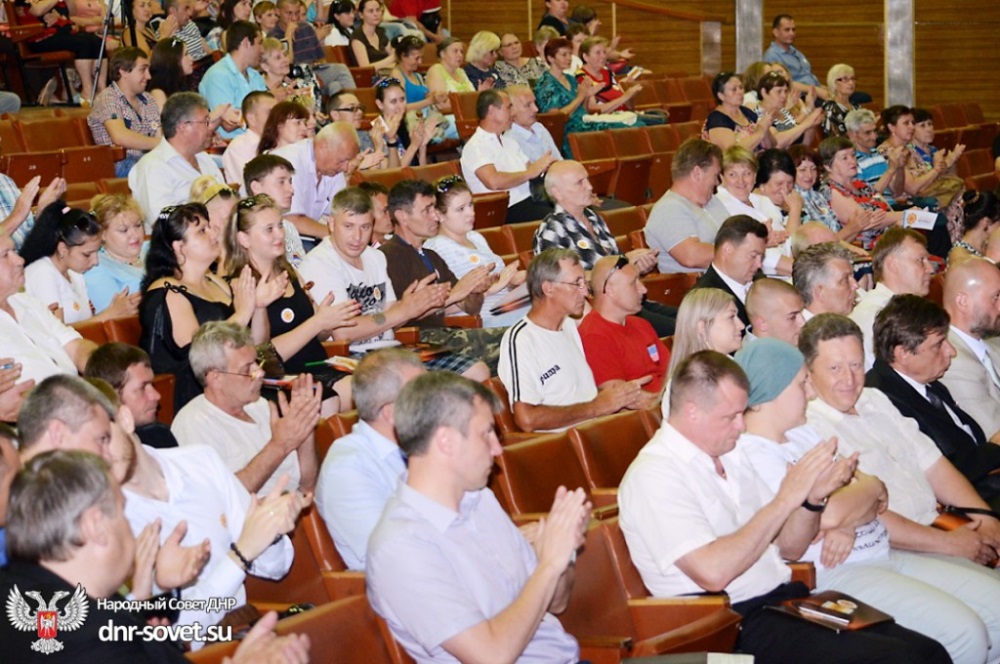 SVOBODNIy_DONBASS_002